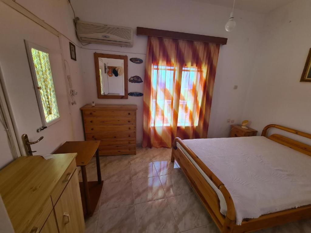 Το Κτήμα Της Ελιάς Του Τάκη Guest House Paralia Demonias Eksteriør bilde