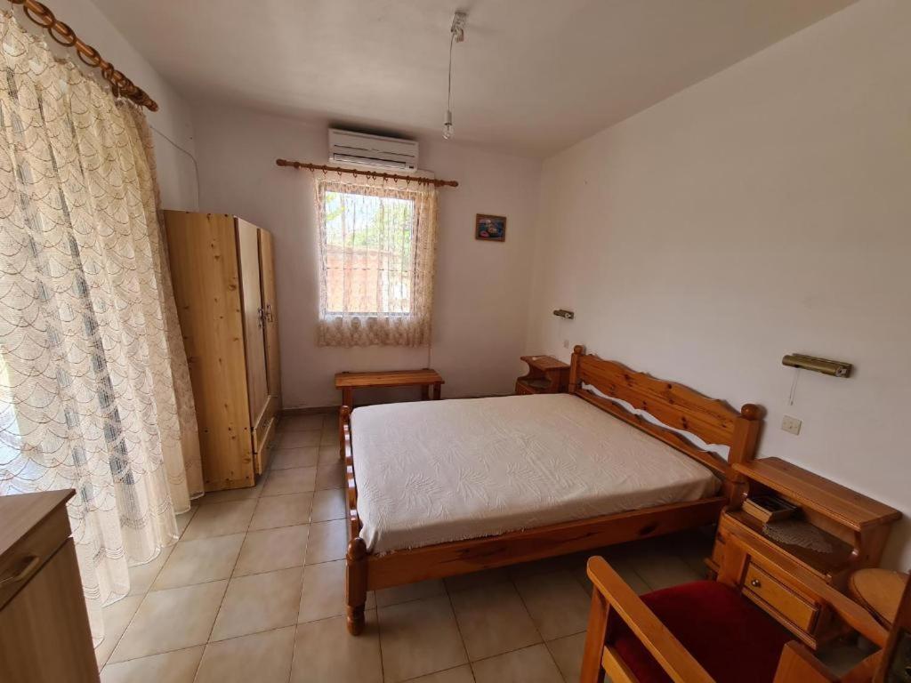 Το Κτήμα Της Ελιάς Του Τάκη Guest House Paralia Demonias Eksteriør bilde